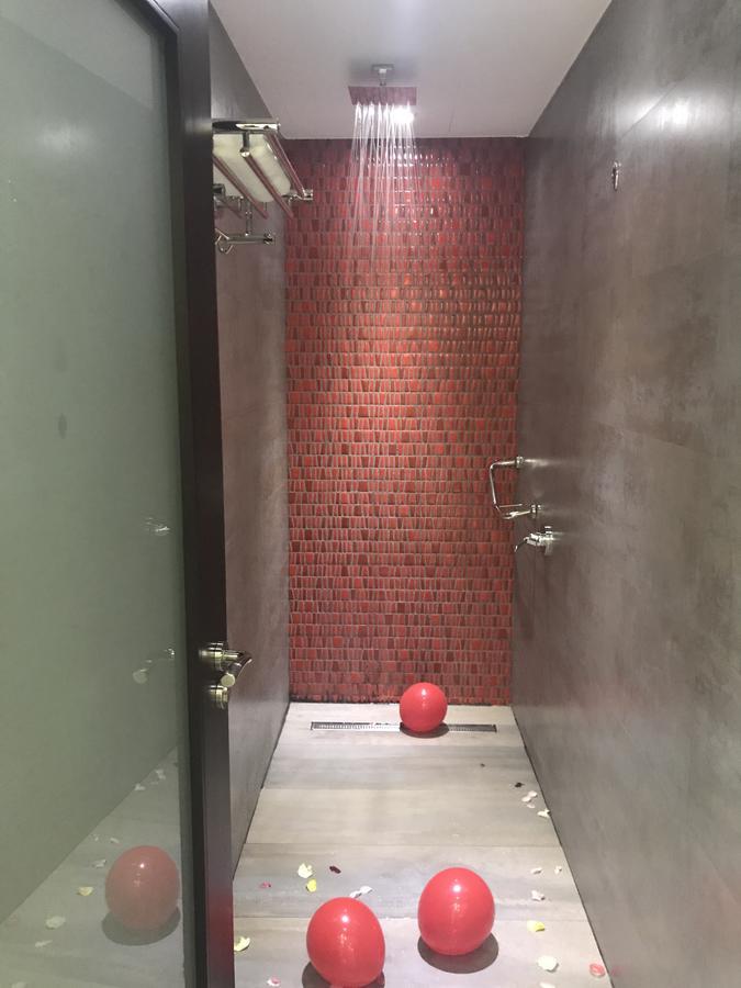 Rosalina Hotel ヤンブー エクステリア 写真