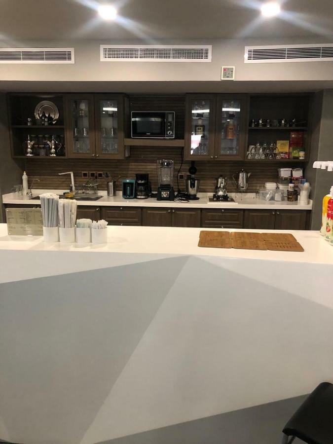 Rosalina Hotel ヤンブー エクステリア 写真