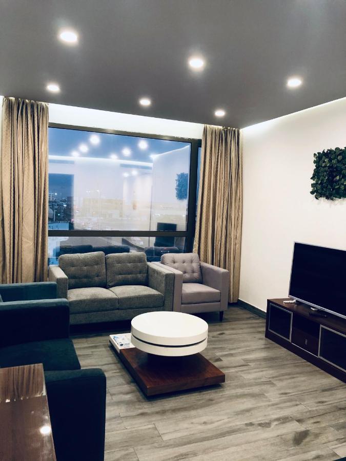 Rosalina Hotel ヤンブー エクステリア 写真